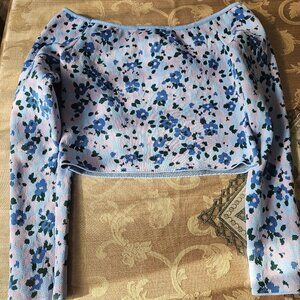 NWOT Zara Floral Cropped Sweater